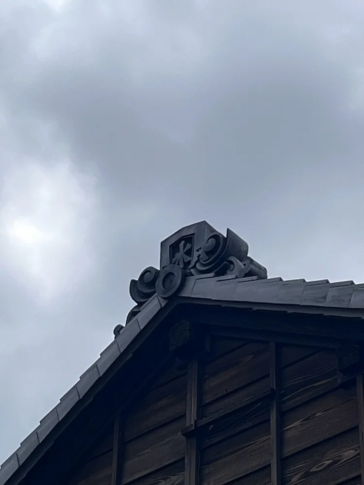 時代の面影を感じる足助の屋根瓦